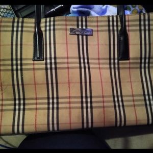 Burberry tote